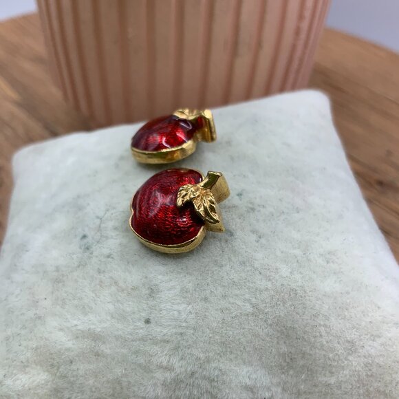 Avon Vintage Red Enamel Apples Gold Tone Stud Earrings - Picture 5 of 7